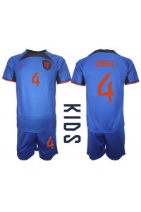 Alankomaat Virgil van Dijk #4 Jalkapallovaatteet Lasten Vieraspeliasu MM-kisat 2022 Lyhythihainen (+ Lyhyet housut)
